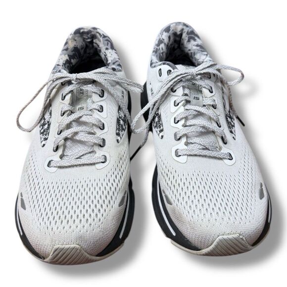Brooks Ghost 15 Running Sneakers Shoes White Ebony Oyster Activewear Women’s 9 - Picture 9 of 10